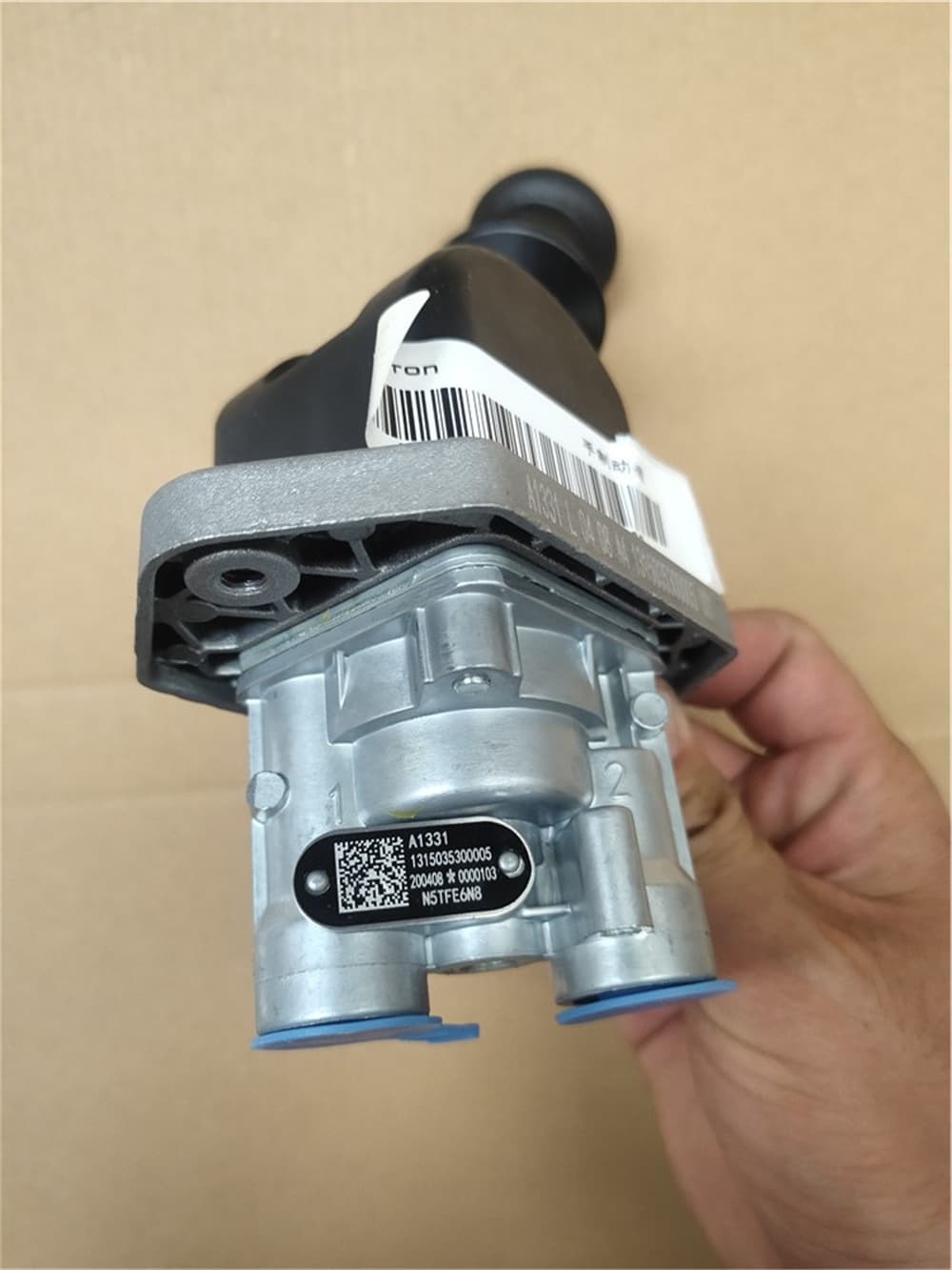 FOTON Кран ручного тормоза CUMMINS FOTON-1099 3251 1315035300005