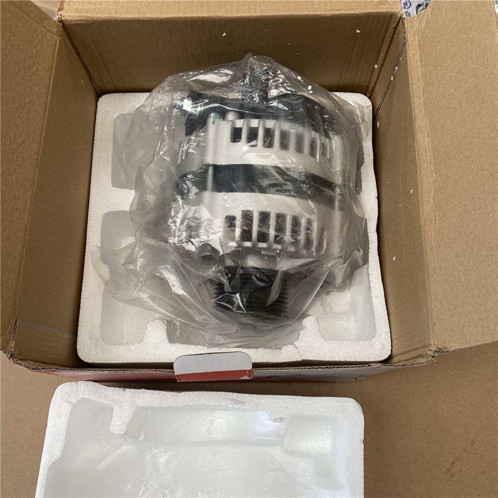 FOTON Генератор CUMMINS ISF2.8 14V 120A 5272666 5262499 5318120 JFZ1120-1102-WX 5266781