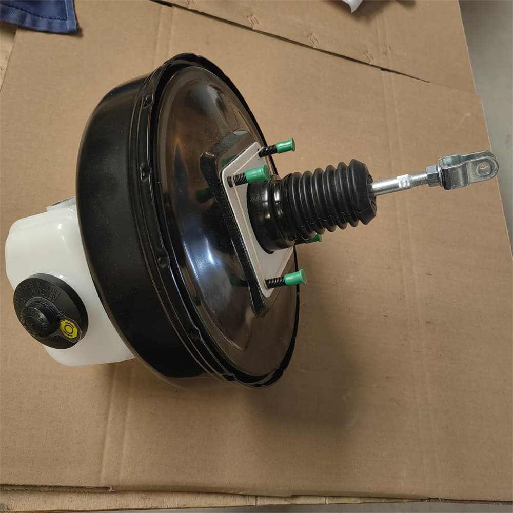 vacuum booster，brake master cylinder&oil cup