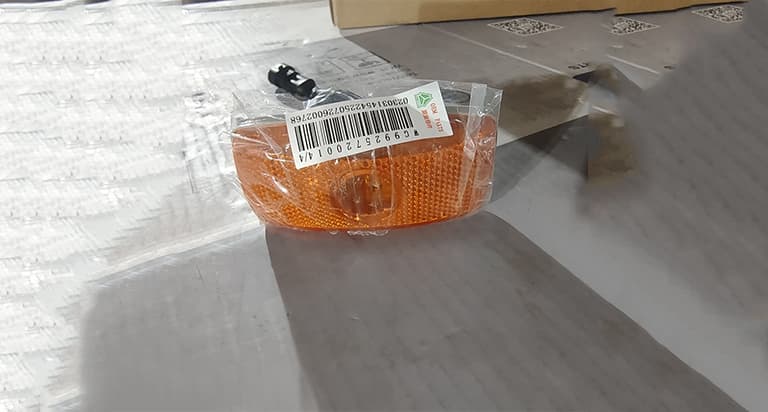 Side marker light