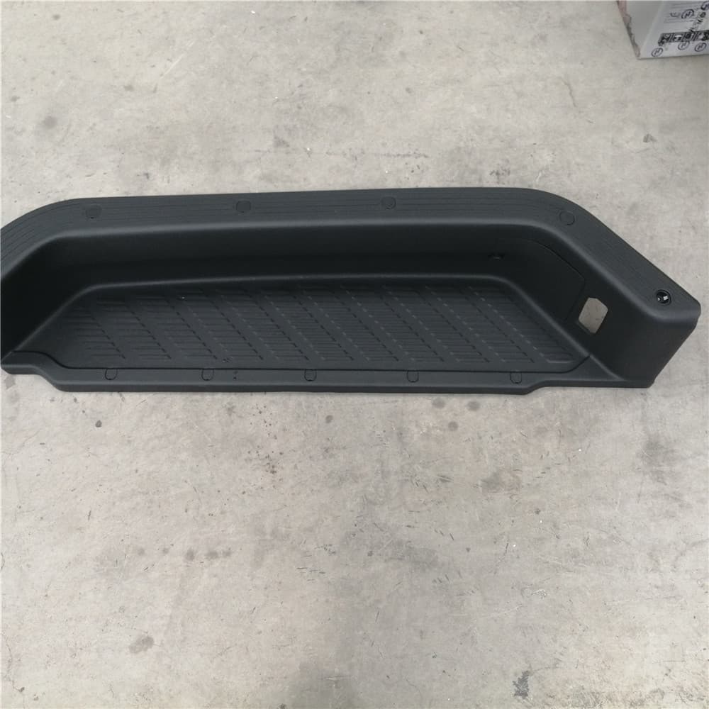 Right side sliding door pedal assembly