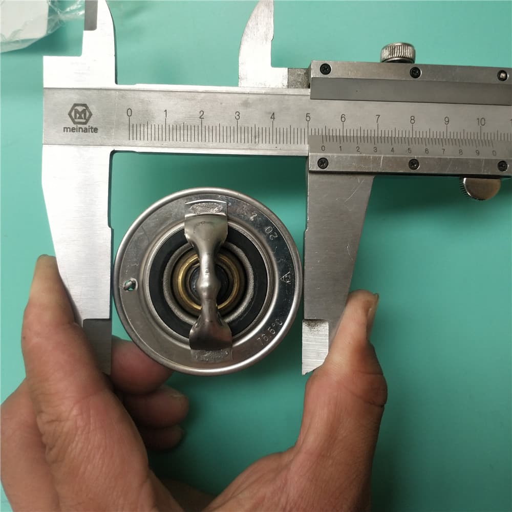 Thermostat housing gasket