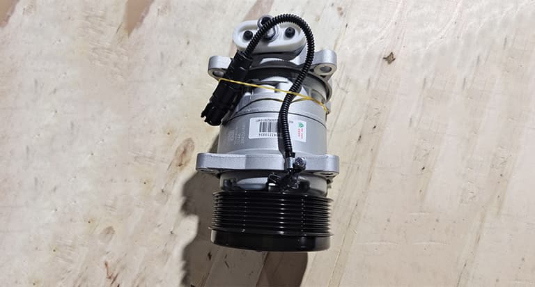 Refrigeration compressor