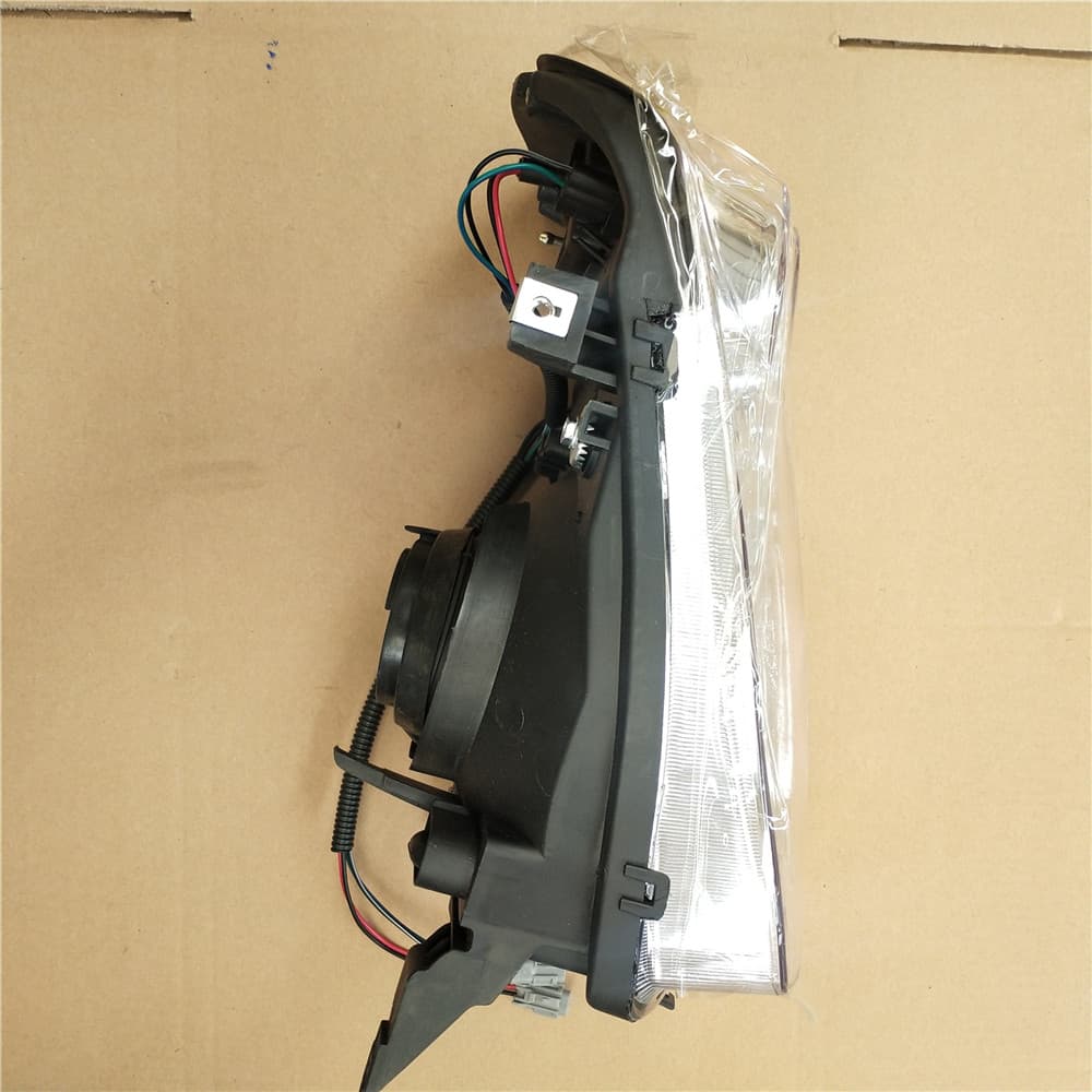 right headlight Great Wall Sailor