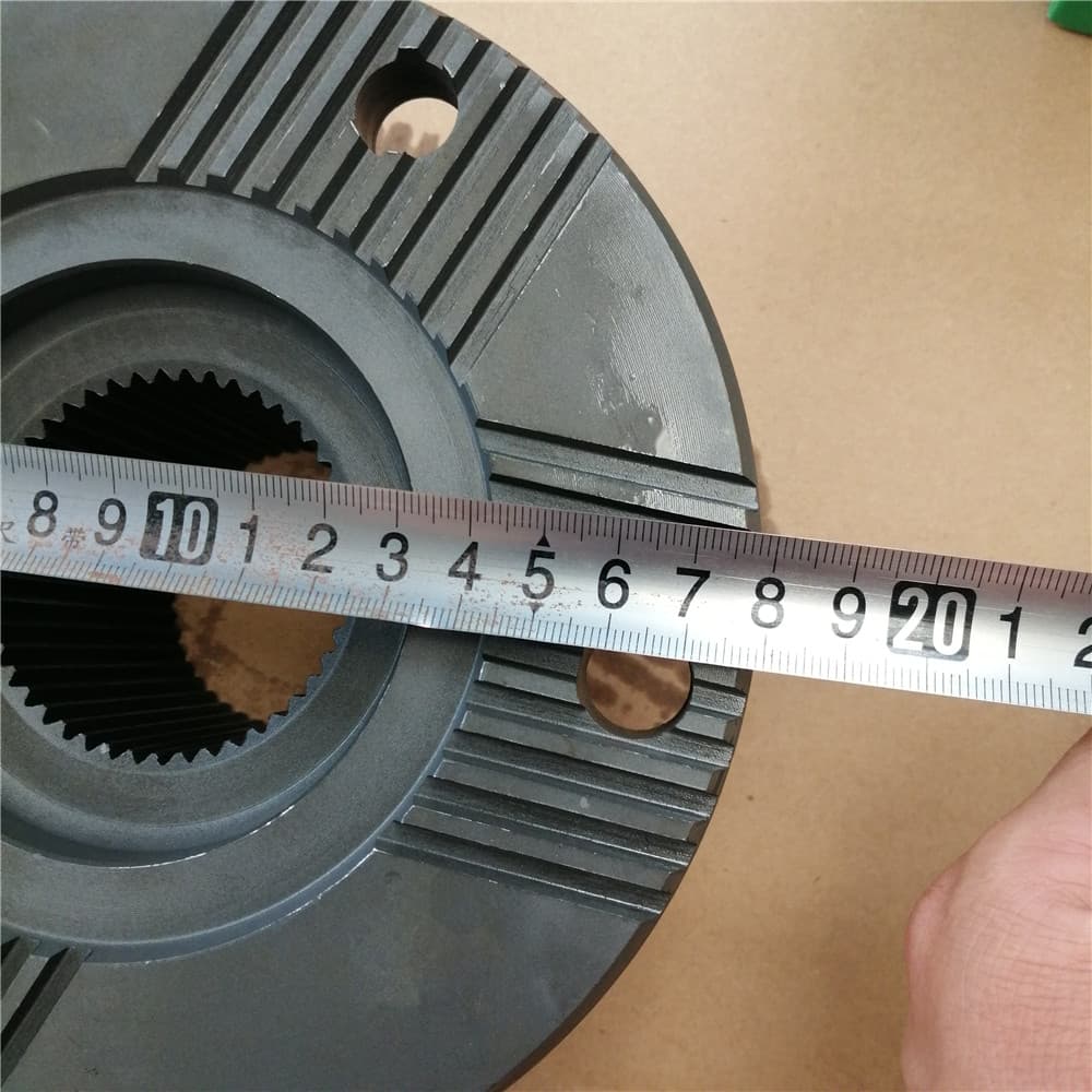 Фланец D=180 4 отверстия мелкий (46) шлиц H=90