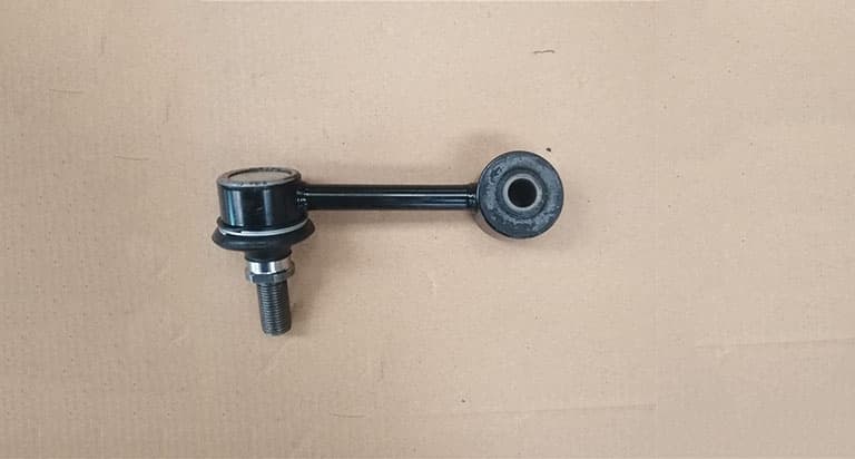 Right rail connecting rod assembly
