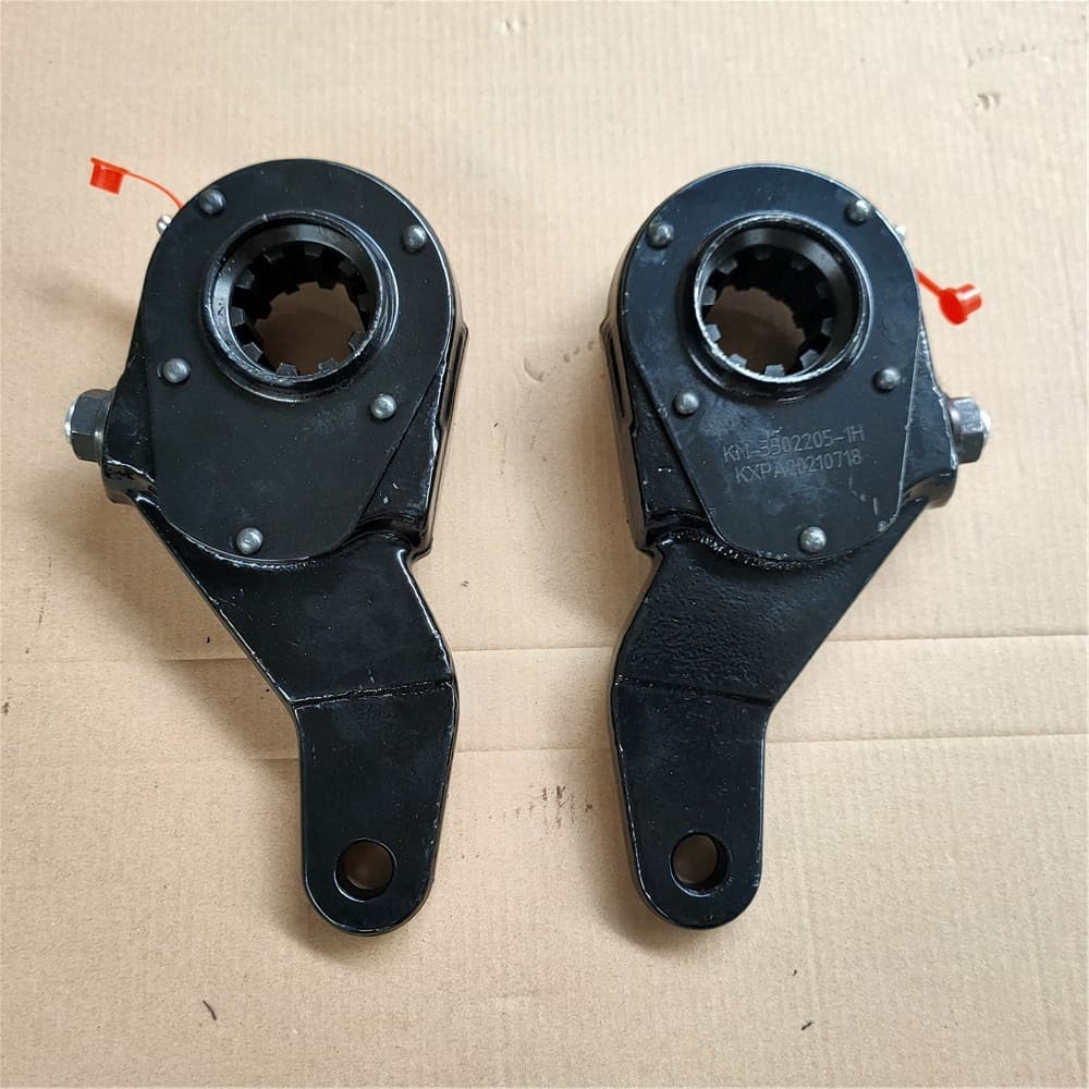 Adjust arm right
