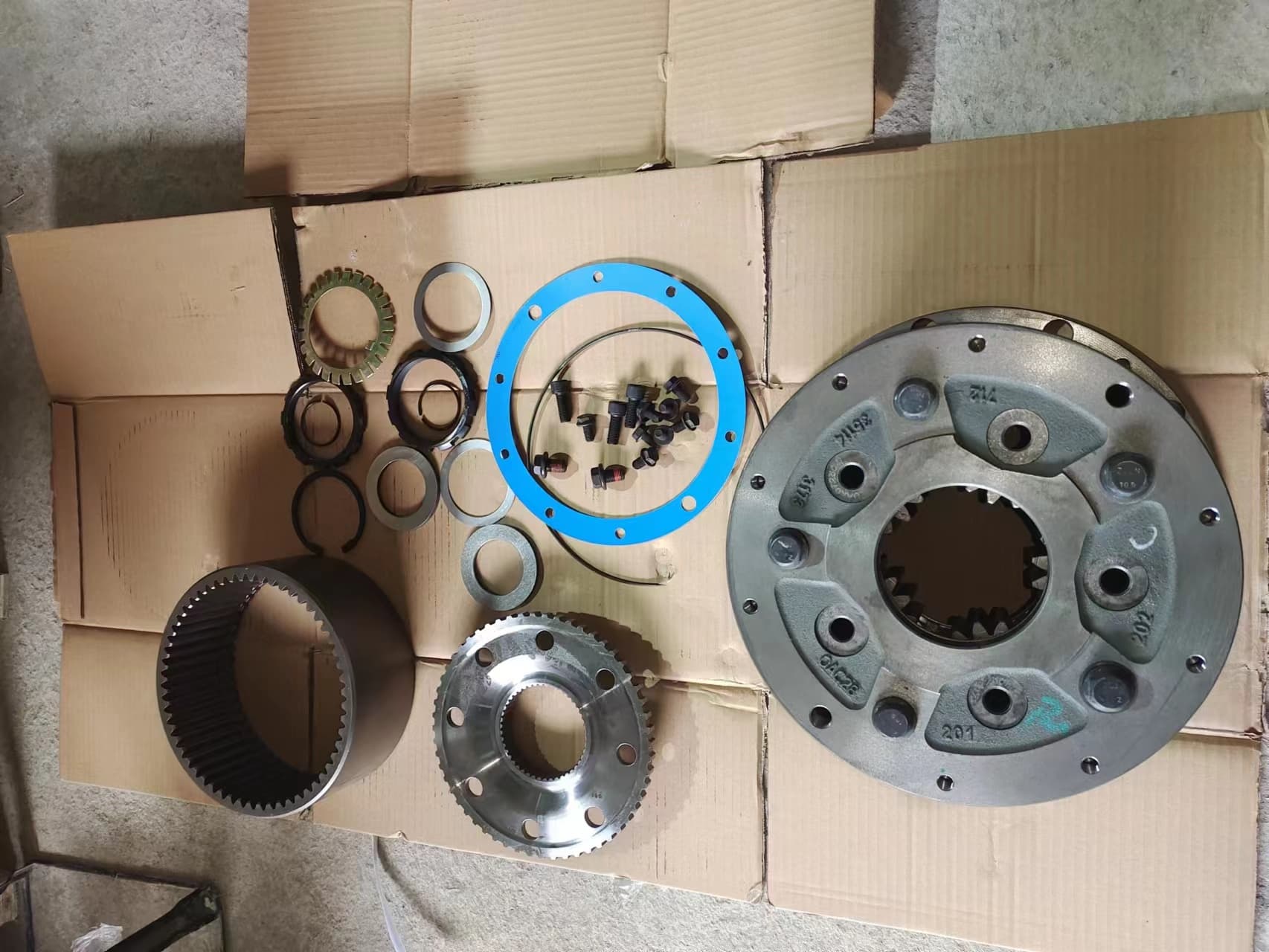 wheel reducer assembly