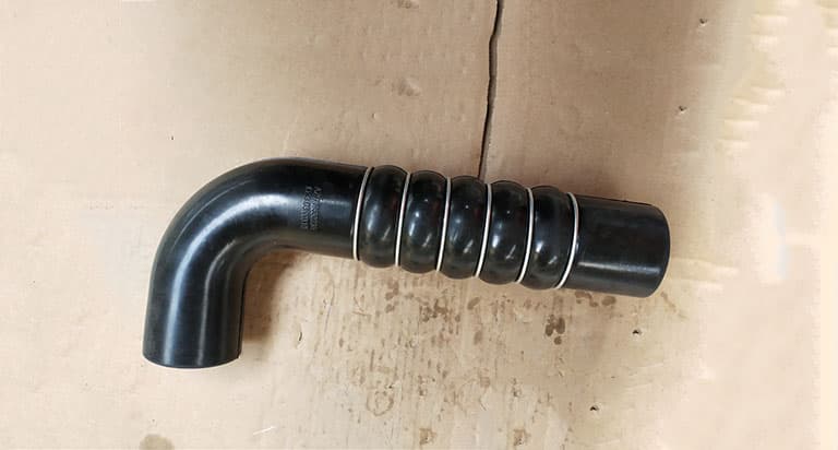 SINOTRUK hose WG9719530236