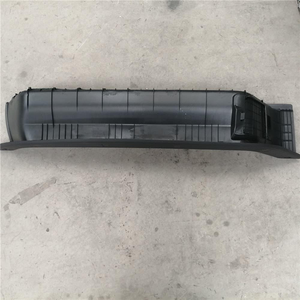 Right side sliding door pedal assembly