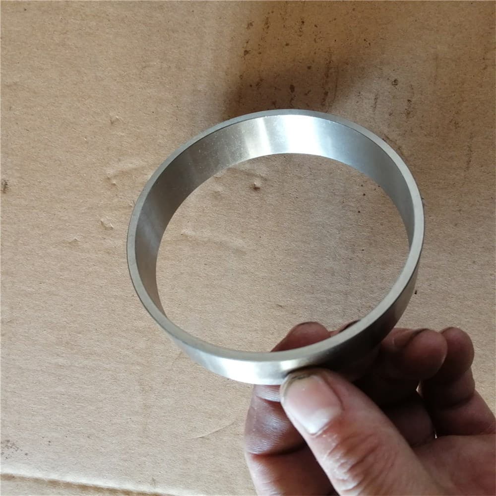 Planetary frame spacer sleeve