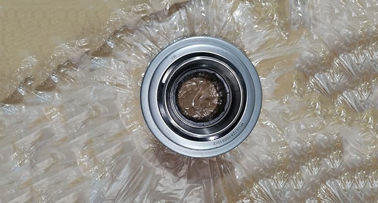 Clutch release bearing