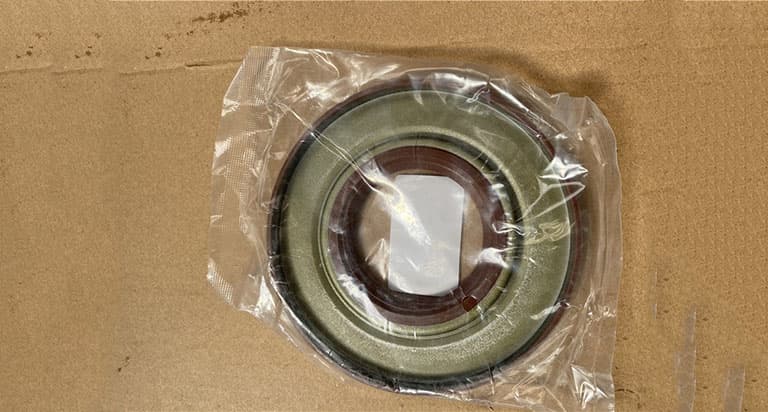 Half -axle Oil Seal 57*124*14/12