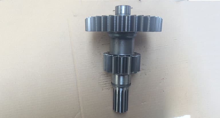 SHAANXI auxiliary gearbox shaft (long） 18222, 8870