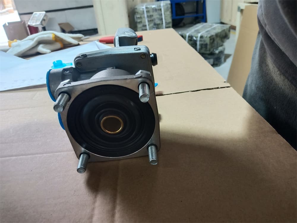 Brake master pump