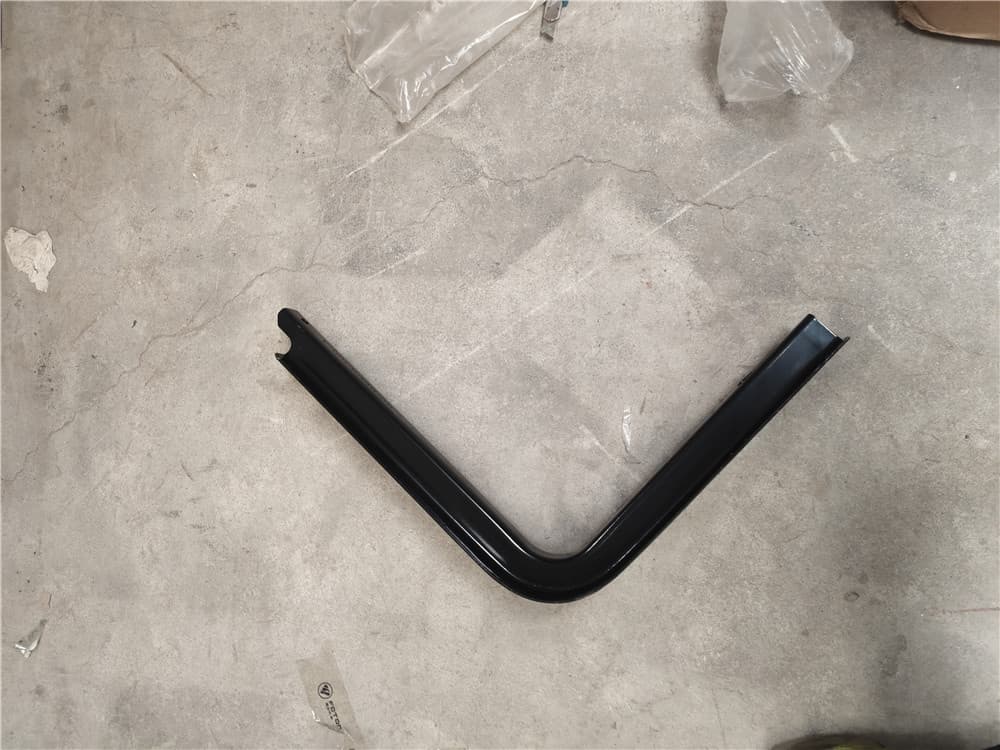 fuel tank bracket