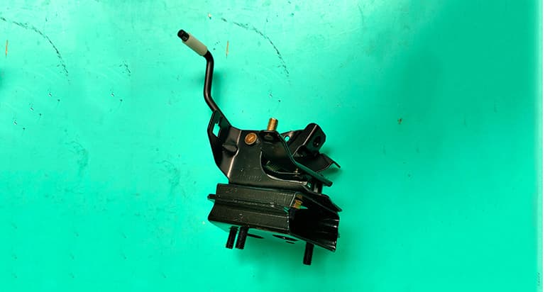 FOTON Throttle bracket Foton 1099 1124111700002
