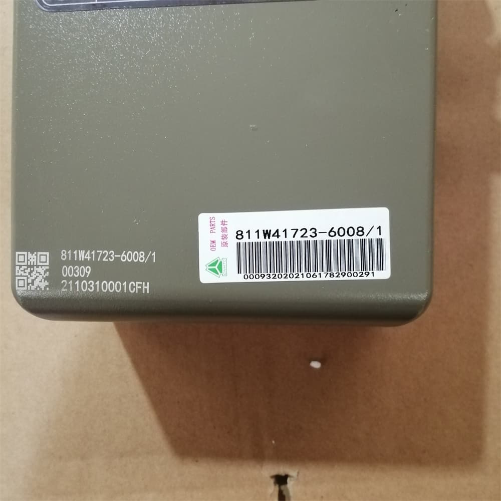 Quick Plug Electric oil pump right