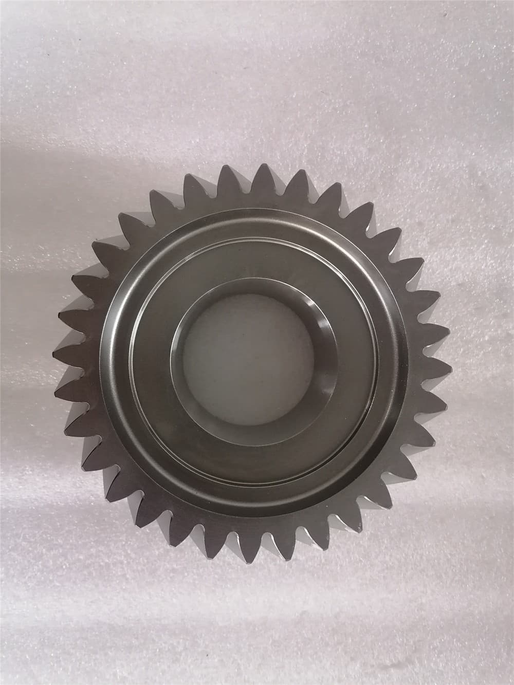 Middle shaft helical gear z=32