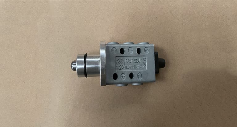 Double H Valve