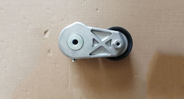 Belt tensioner