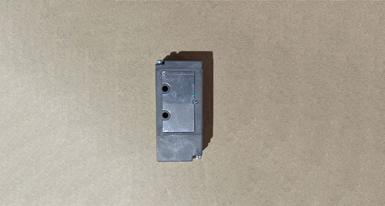 single H valve