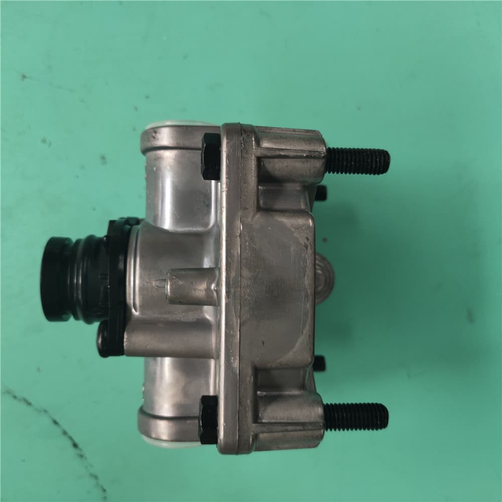 Relay valve