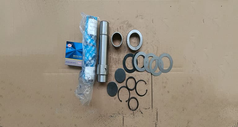 Ремкомплект шкворня полный (D-47mm, d=45mm/d=43mm, L-206mm) HOWO