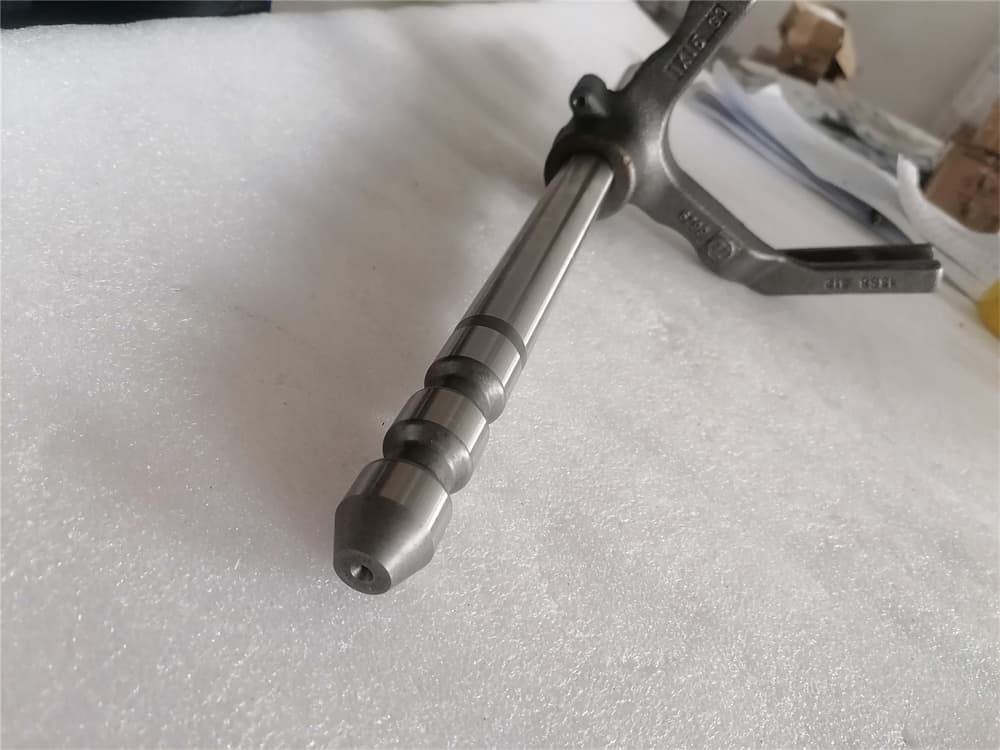 Transmission fork