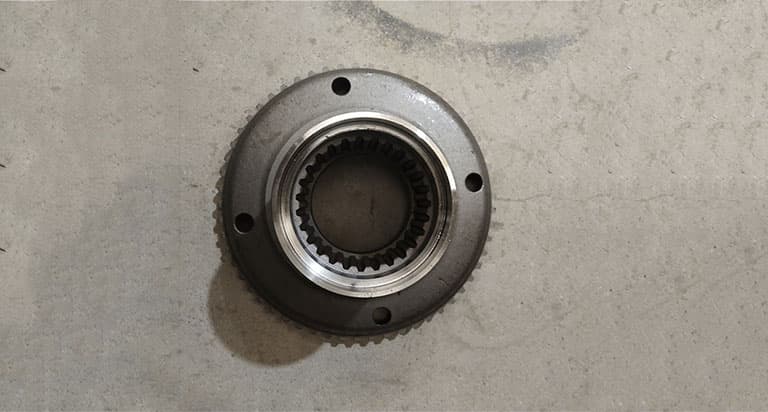 Ring gear bracket assembly