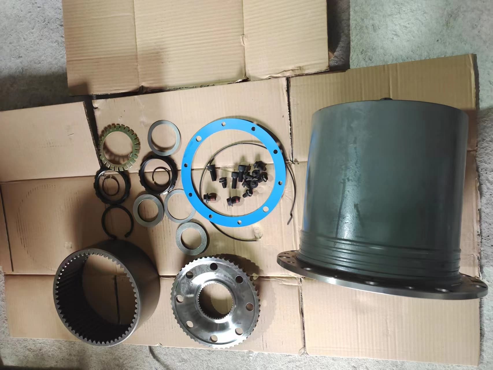 wheel reducer assembly