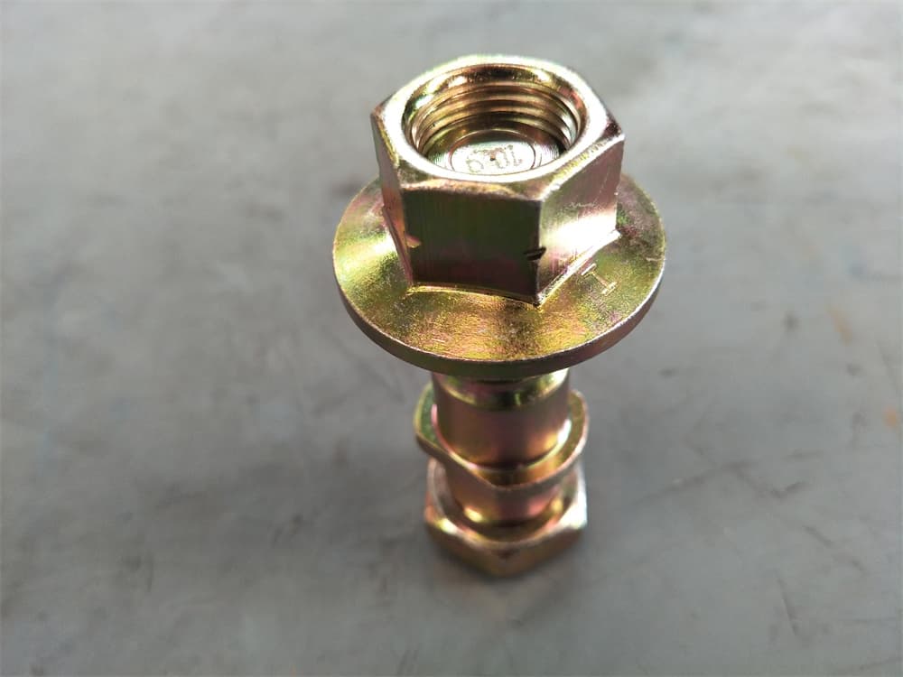 REAR WHEEL BOLT ASSY(LH)