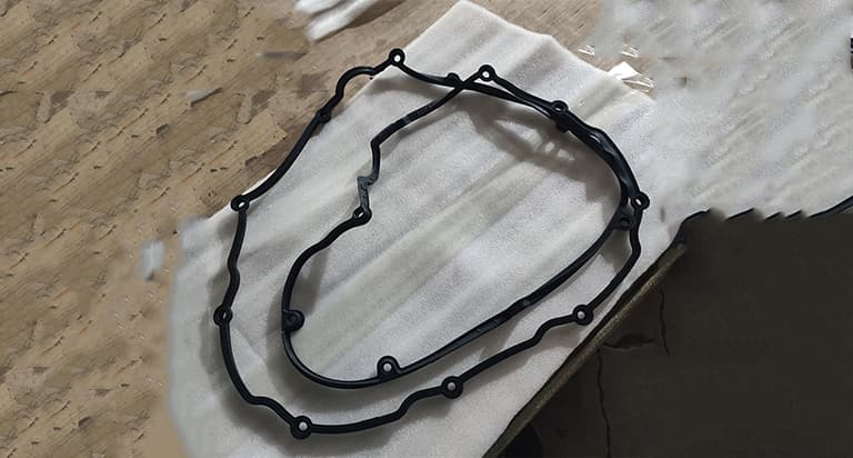 Cylinder head cover gasket