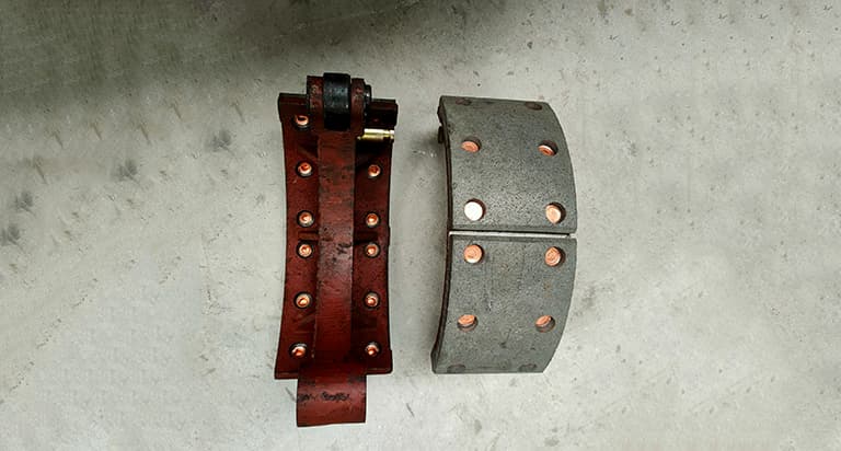 Brake liner assembly