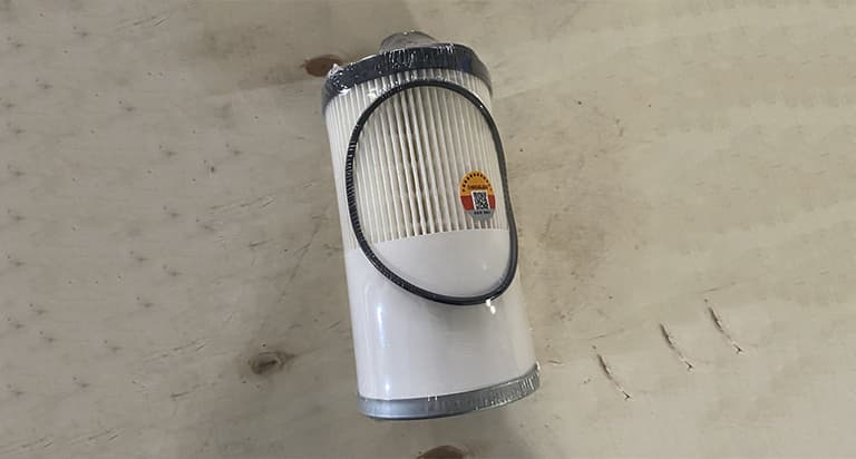 Oil-water separator