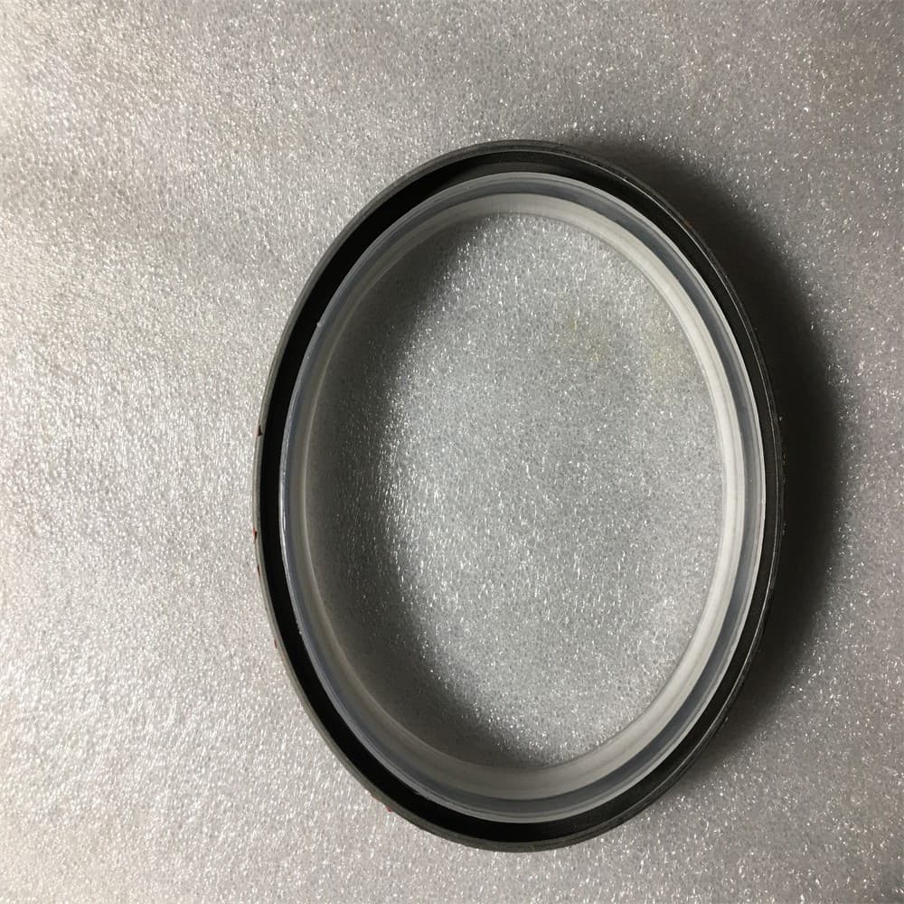 Naveco crankshaft rear oil seal C4982415