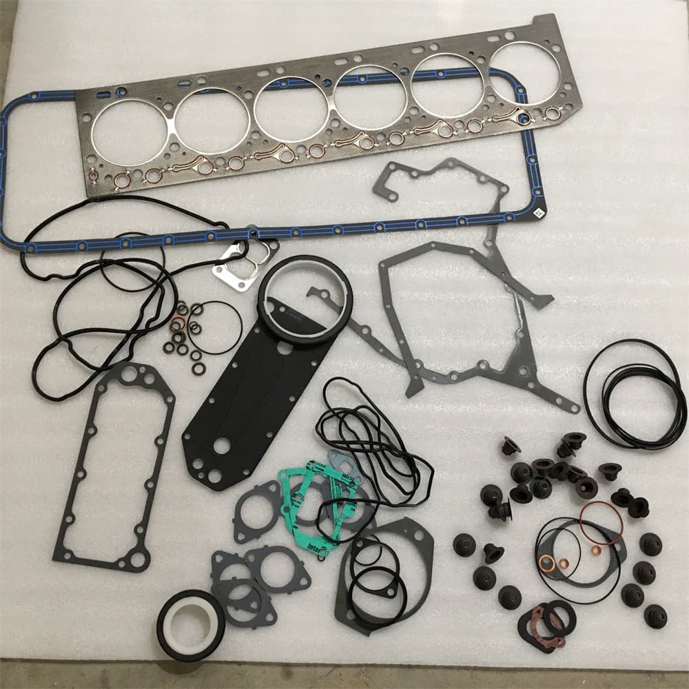 Naveco engine gasket kit 375HP CUMMINS