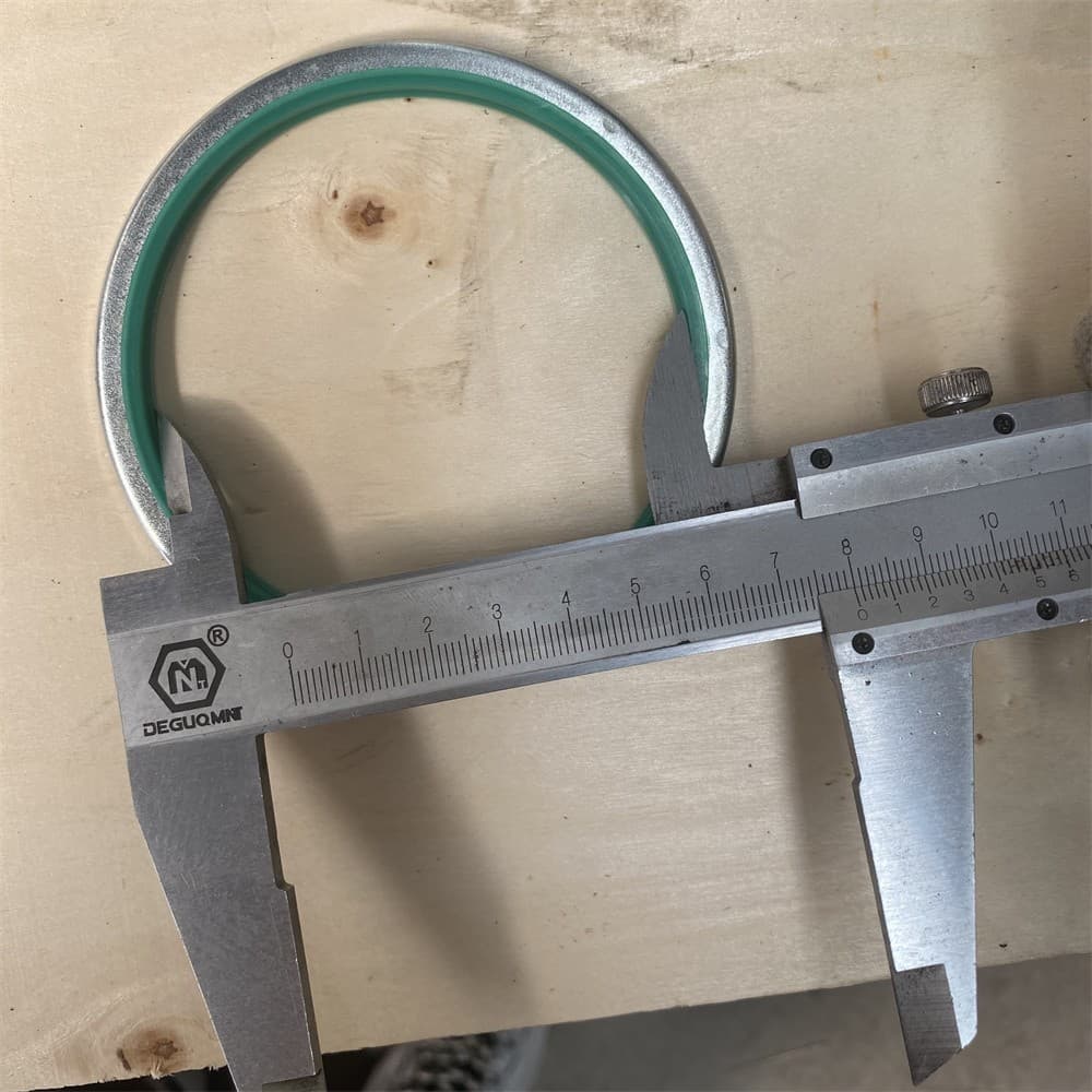 Dust-proof ring