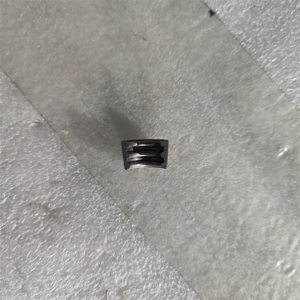 Valve collet