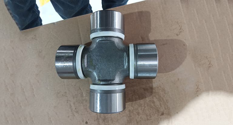 62* 1.6 universal joint cross shaft assy