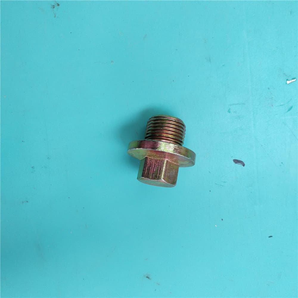 Engine oil pan oil drain plug
