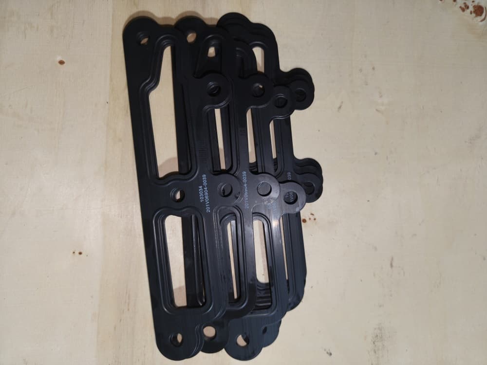 EGR return pipe gasket