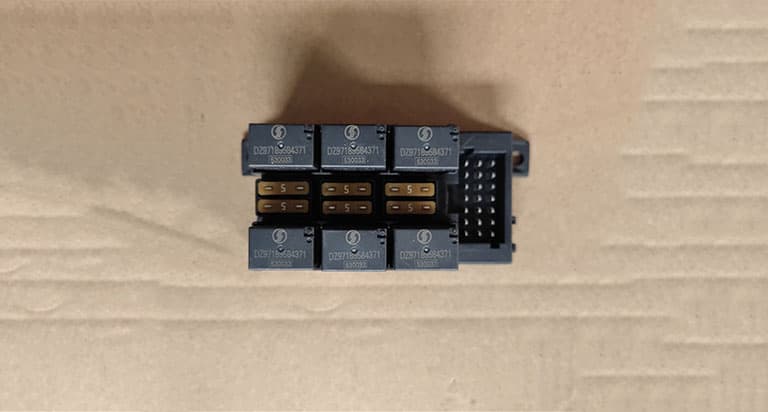 6 Road relay board assembly