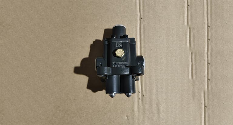 double H valve