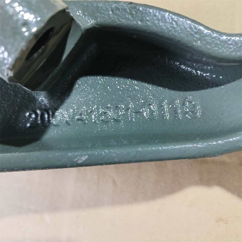 engine front left bracket