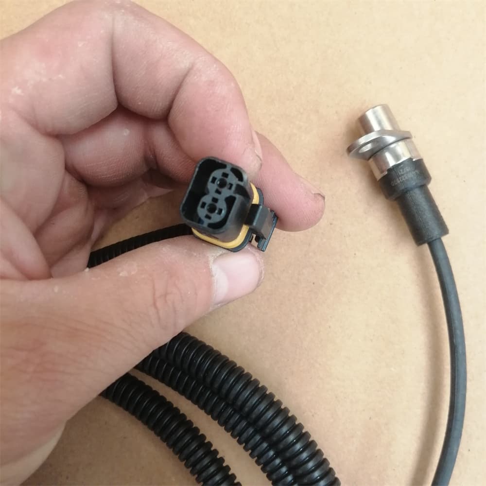 Sensor