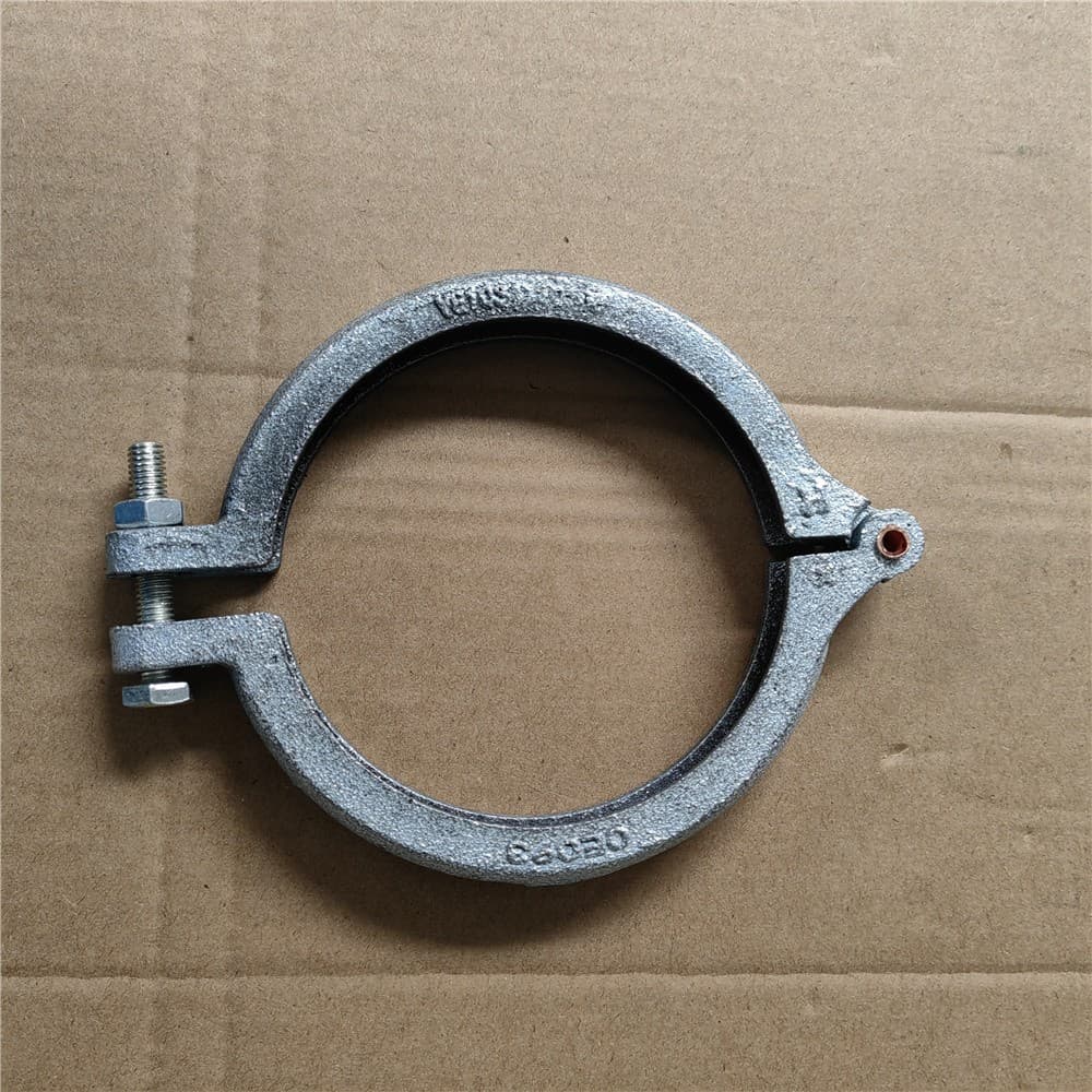 Exhaust pipe clamps