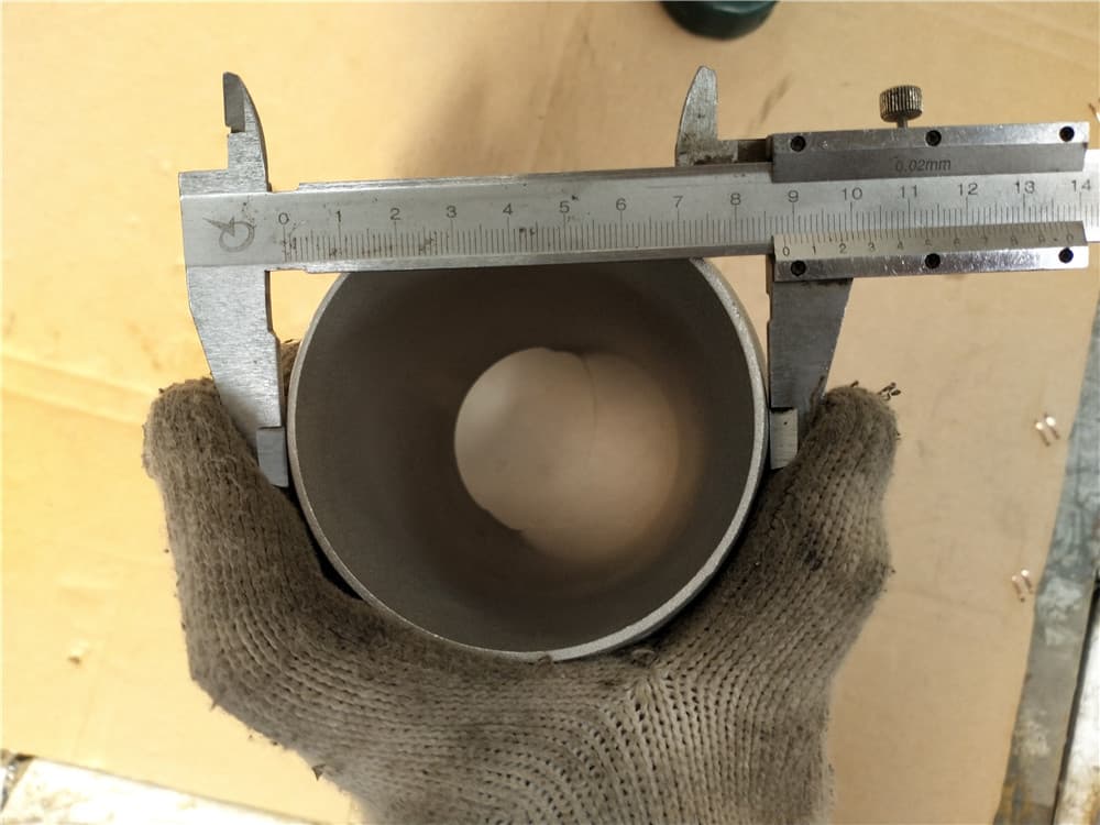 intercooler outlet pipe