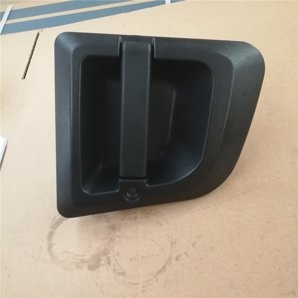door handle with lock element