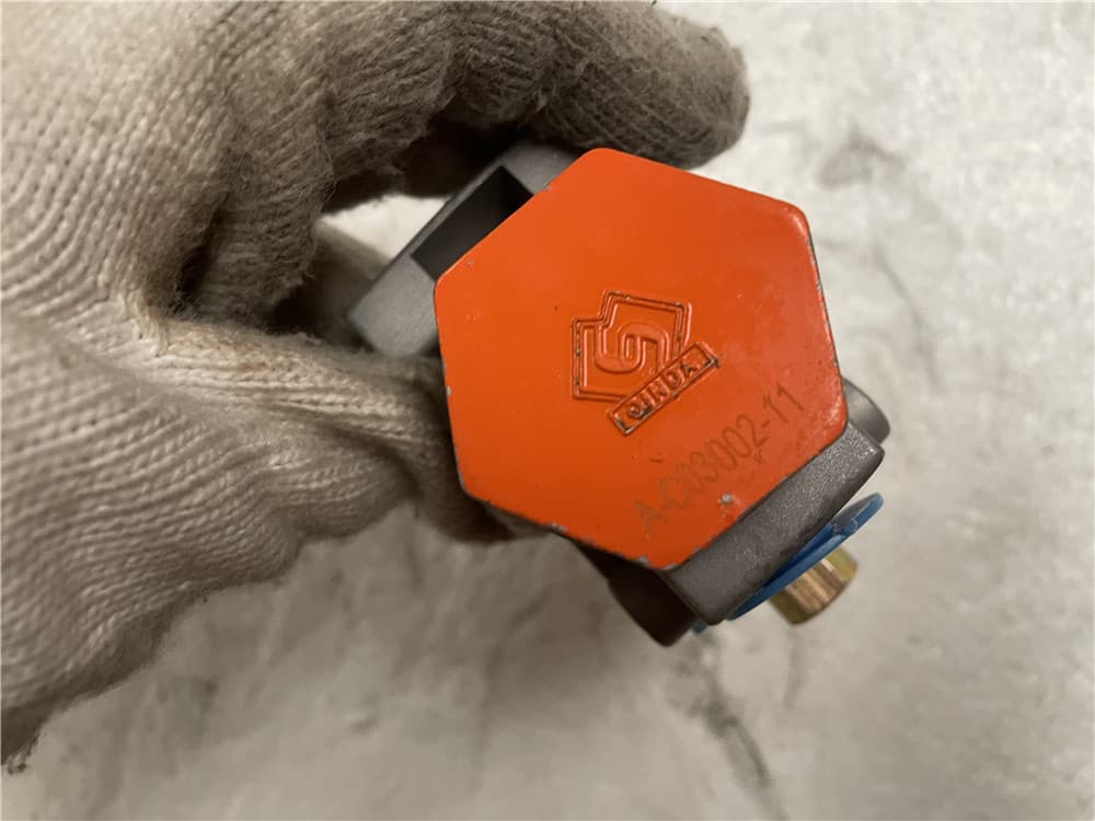 Air Control Valve (Дроссель)